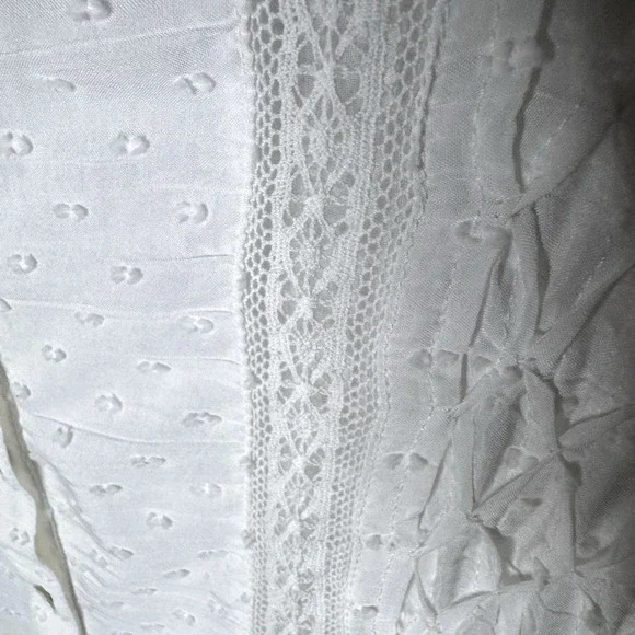 Sundance Lace Eyelet Peasant Top Sz XS Cottage Boho Sheer Button Front Bell Slv - Picture 4 of 10